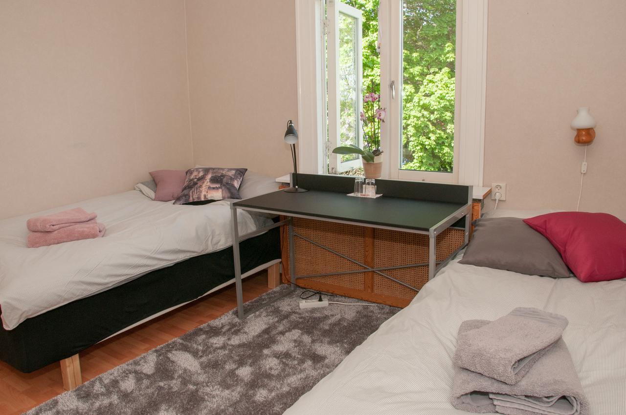 Ekeby I Bro Bed & Breakfast Bagian luar foto